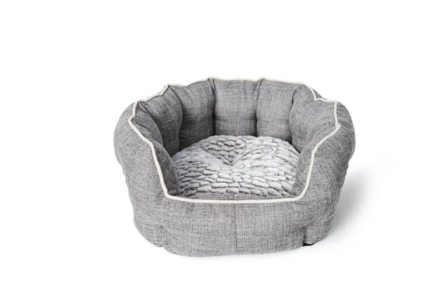 Deluxe Round High-Sided Bed